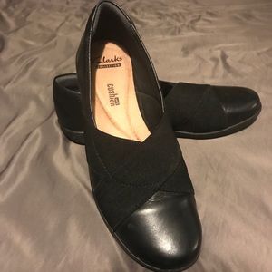 Clarks Black Leather Shoes Size 7m